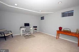 221 Colt St, Pennington, NJ 08534 - Photo 43