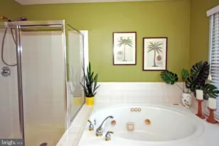 221 Colt St, Pennington, NJ 08534 - Photo 31