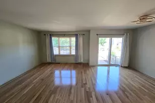 26 Stanwyck Ct, Robbinsville, NJ 08691 - Photo 7