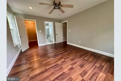 70 Mulberry Court, Trenton, NJ 08619 - Photo 5