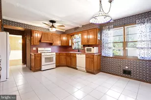 10 Sandtown Terrace, Hamilton Township, NJ 08690 - Photo 13