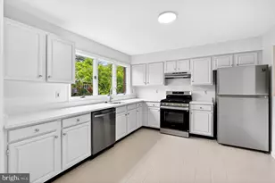 3 Astor Ct, Princeton, NJ 08540 - Photo 3