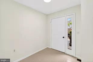 3 Astor Ct, Princeton, NJ 08540 - Photo 9