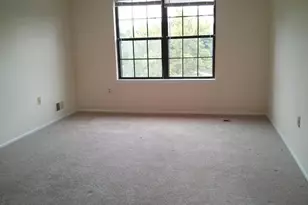 22 Joyner Ct, Lawrenceville, NJ 08648 - Photo 5