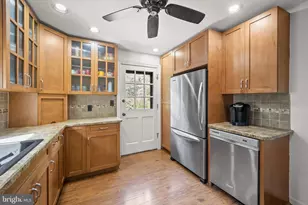 46 Grandview Ave, Hamilton Township, NJ 08620 - Photo 7