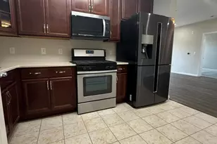 1136 Halifax Pl, Hamilton Township, NJ 08619 - Photo 5