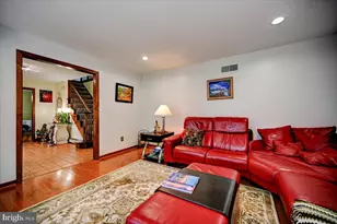 3 Leshin Ln, Hightstown, NJ 08520 - Photo 7