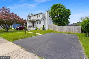 61 McAdoo Ave, Hamilton Township, NJ 08619 - Photo 3