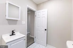 521 Mrtn King Jr, Trenton, NJ 08618 - Photo 7