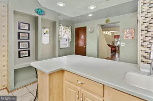697 S Olden Ave, Trenton, NJ 08629 - Photo 13