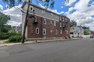 560 Edgewood Ave, Trenton, NJ 08618 - Photo 3