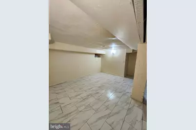 1059 S Clinton Avenue, Trenton, NJ 08611 - Photo 17