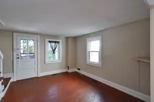 39 Moran Ave, Princeton, NJ 08542 - Photo 3
