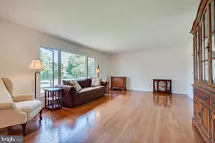 86 Albemarle Rd, Hamilton Township, NJ 08690 - Photo 7