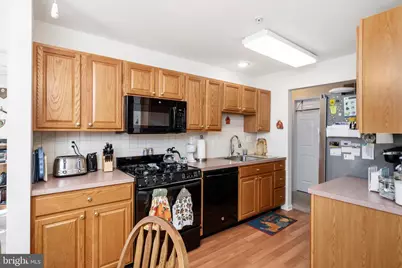 513 Mowat Circle, Hamilton Township, NJ 08690 - Photo 11