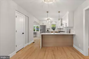 132 W Welling Ave, Pennington, NJ 08534 - Photo 7