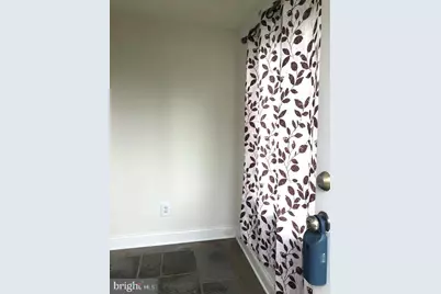 43 Vermont Street #1ST FLOOR, Lawrence, NJ 08648 - Photo 3