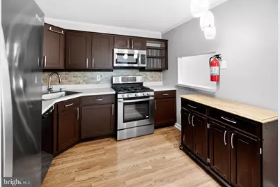 19 Hemlock Court, Hamilton Township, NJ 08619 - Photo 1
