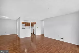 61 Aspen Ct, Hamilton Township, NJ 08619 - Photo 11
