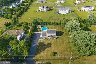 146 Hankins Rd, Hightstown, NJ 08520 - Photo 5