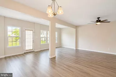 27 Sundance, Hamilton Township, NJ 08619 - Photo 5