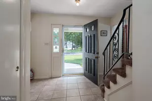 17 Tall Tree Ct, Ewing Township, NJ 08618 - Photo 3