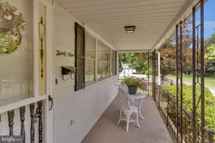 39 Ashley Ave, Ewing Township, NJ 08618 - Photo 3