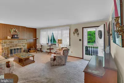 39 Ashley Avenue, Ewing Township, NJ 08618 - Photo 7