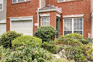 406 Pebble Creek Ct, Pennington, NJ 08534 - Photo 3