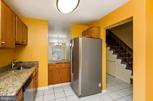 114 Teal Ct, East Windsor Township, NJ 08520 - Photo 9