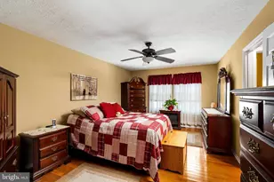 4 Trotter Ct, Hamilton Township, NJ 08619 - Photo 15