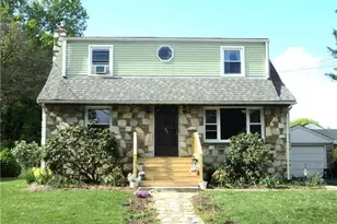 213 Berwyn Pl, Lawrenceville, NJ 08648 - Photo 1