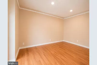 13 Rickard Court, Lawrence, NJ 08648 - Photo 9