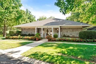 11 Pagoda Ct, Lawrenceville, NJ 08648 - Photo 29