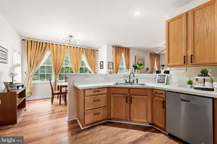 8 Kingsley Ct, East Windsor Township, NJ 08520 - Photo 9