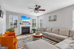 27 Queensboro Terrace, Hightstown, NJ 08520 - Photo 11