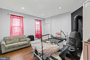 210 Dayton St, Trenton, NJ 08610 - Photo 13