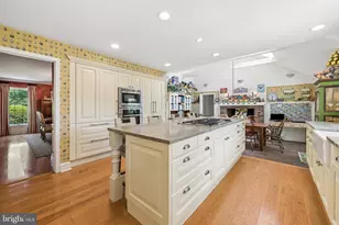 24 Meadow Ln, Pennington, NJ 08534 - Photo 11