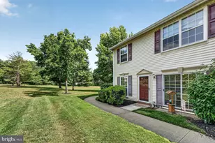 41 Lehavre Ct, Hamilton Township, NJ 08619 - Photo 3