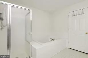 26 Normandy Dr, Princeton Junction, NJ 08550 - Photo 27