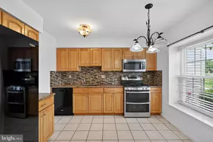 13 Ashford Ct, Robbinsville, NJ 08691 - Photo 19