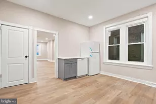 43 Wayne Ave, Trenton, NJ 08618 - Photo 9
