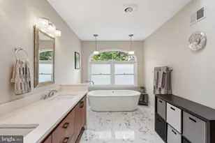 4 Hedge Row, Lawrence Township, NJ 08648 - Photo 49