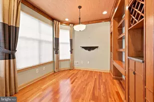 35 Norton Ave, Hightstown, NJ 08520 - Photo 5