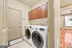 35 Norton Ave, Hightstown, NJ 08520 - Photo 9