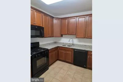 1115 Halifax Place, Hamilton Township, NJ 08619 - Photo 5