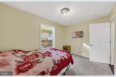 444 Hunt Avenue, Hamilton Township, NJ 08610 - Photo 19