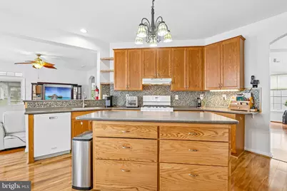 50 Sedona Boulevard, Hamilton Township, NJ 08691 - Photo 19