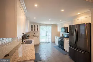 76 6th Ave, Hamilton Township, NJ 08619 - Photo 9