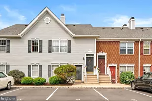 201 Moore Ct, Pennington, NJ 08534 - Photo 1